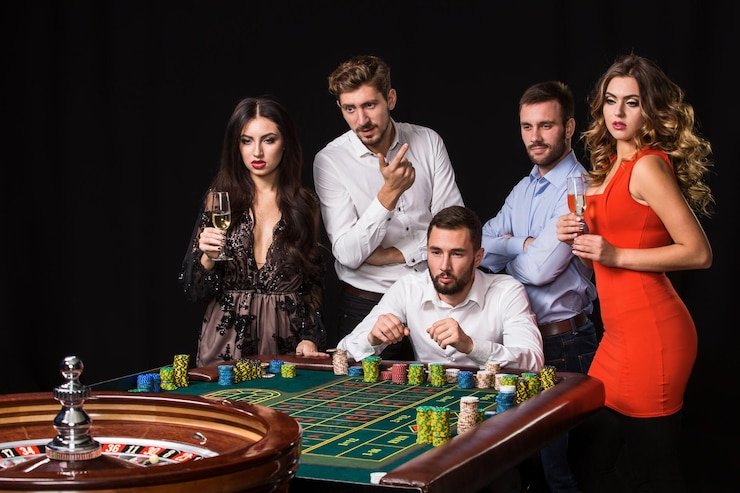 Berbagai kategori permainan olahraga dan kasino tersedia di play77bet